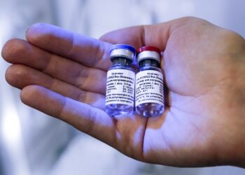 Sinopharm inicia fase 3 en busca de vacuna COVID-19 en Perú