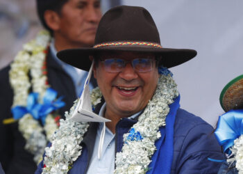 Nuevo presidente de Bolivia asumirá el 8 de noviembre