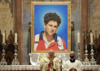 Beatifican a italiano de 15 años