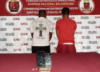 Apresaron a señalados de exigir un mil dólares para devolver un vehículo