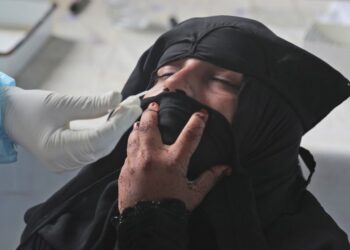 Las muertes por Covid-19 en India superan las 100 mil, detrás de Estados Unidos y Brasil