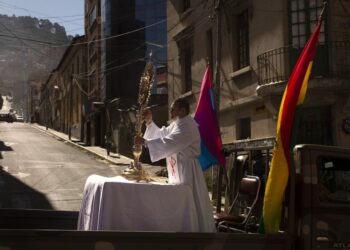 La pandemia pone a prueba a la fe católica en América Latina