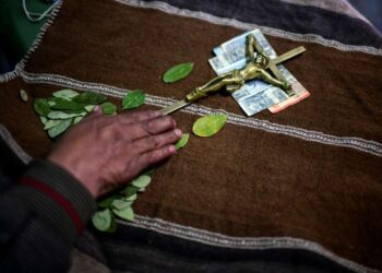 Chamanes pronostican triunfo de aliados de Evo Morales en Bolivia