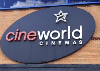 Cierran temporalmente cientos de cines en Estados Unidos y Reino Unido por la pandemia