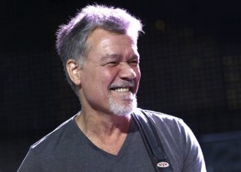 Jimmy Kimmel y Billy Idol lamentan muerte de Eddie Van Halen