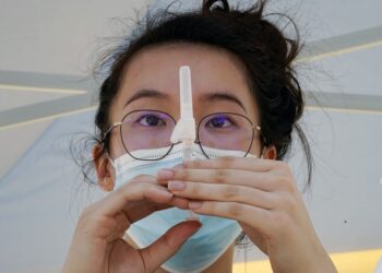 Sanofi, GSK darán su vacuna para COVID-19 a alianza global