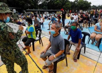 Filipinas reanuda los viajes al extranjero tras cuarentena