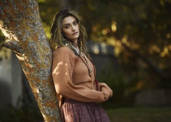 Paris Jackson convierte su dolor en su primer álbum como solista (+Video)