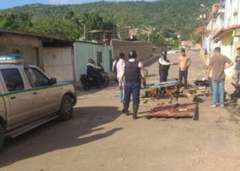 Policías arrestaron a presuntos hampones