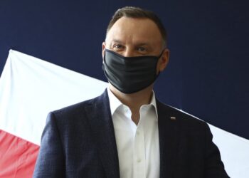 El presidente de Polonia, Duda, dio positivo por coronavirus