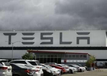 Las ventas de Tesla aumentan a medida que la demanda global se acelera