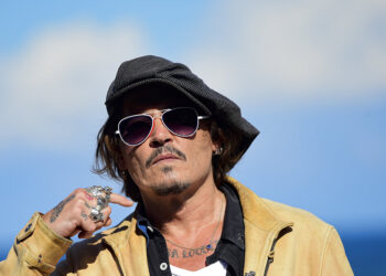 Johnny Depp se retira de “Fantastic Beasts”