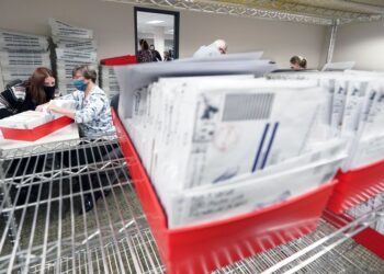 Altos funcionarios: elecciones del 3 de noviembre son las más seguras en la historia de Estados Unidos