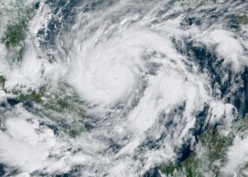El huracán Eta se acerca a Nicaragua como tormenta de categoría 4