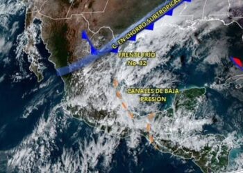 Crecen afectados y muertos por lluvias en México y Guatemala