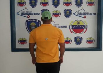 Presos dos hombres por pegarle a las mujeres