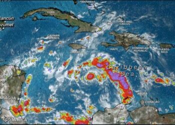 Tormenta Eta ganará fuerza de huracán; se dirige a Nicaragua