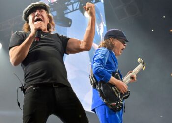 AC/DC supera la tragedia y regresa con nuevo álbum