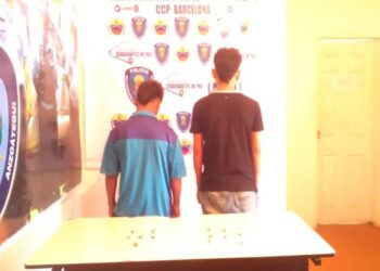 Policías encarcelaron a tres presuntos delincuentes