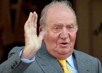 Corte española investiga actividad financiera de Juan Carlos