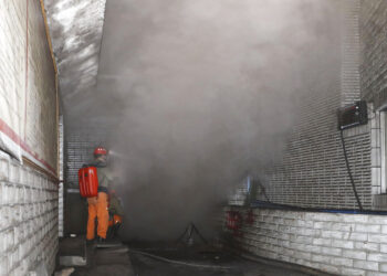 Mueren 18 trabajadores en mina de carbón en China