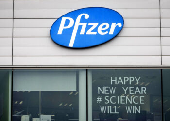 UE autoriza uso de vacuna de Pfizer contra Covid-19