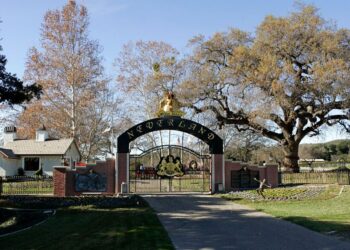 Venden finca Neverland de Michael Jackson a multimillonario