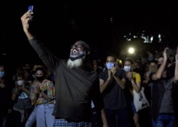 Cuba acusa a EEUU de “provocación” al apoyar a artistas