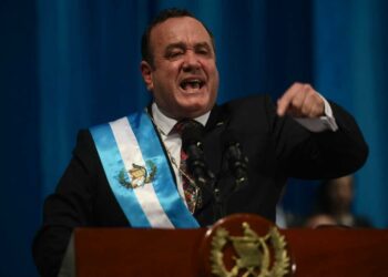Siguen tensiones en Guatemala y el presidente pide ajustes
