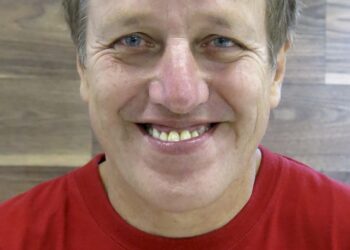 Velasco retrata su despreocupada veintena en nueva novela