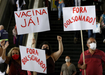 Crece la presión sobre Brasil por la vacuna contra Covid-19
