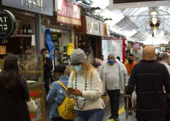 Israel dice que ha vacunado a 1 millón contra el Covid-19