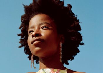 Poeta de 22 años Amanda Gorman leerá en investidura de Biden