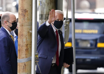 EE.UU.: Biden se propone vacunar a 100 millones de personas en en 100 días