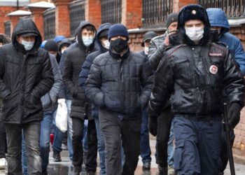 ONU: Pandemia de COVID-19 redujo número de migrantes