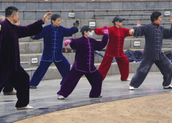 Wuhan vuelve a la normalidad y el mundo enfrenta la pandemia