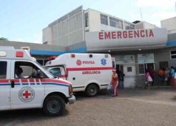 Un niño falleció tras presuntamente ingerir ron artesanal