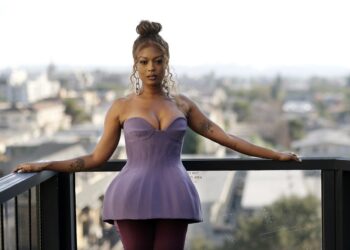 Javicia Leslie quiere empoderar a otros como Batwoman