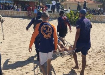 Joven pereció ahogado en playa Los Canales de Lechería