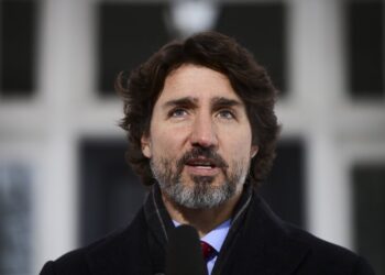 Canadá suspende vuelos a México y Caribe hasta 30 de abril