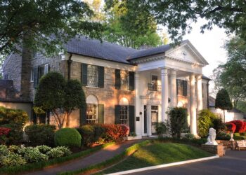 Graceland ofrece a fans de Elvis visitas virtuales en vivo