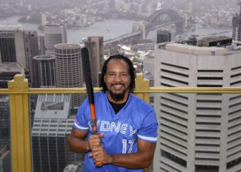 Equipo de Sydney da de baja a Manny Ramírez