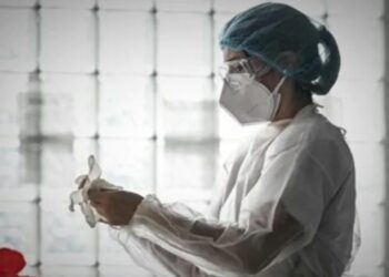 Brasil y Rusia lanzan vacunación masiva contra el COVID-19