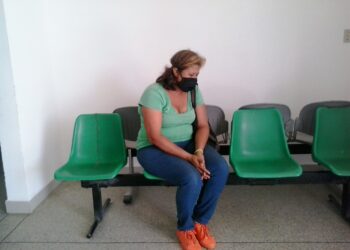 Un electricista falleció tras caer de un poste en Anaco
