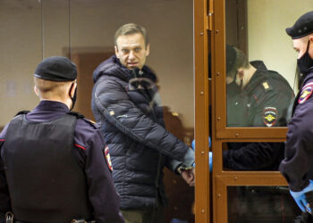 Rusia rechaza fallo de corte europea para liberar a Navalny