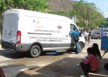 ﻿Farmacéutica denunció hurto de una suma de euros y dólares