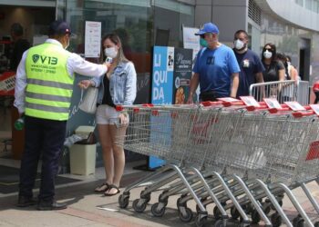 Perú detecta variante del coronavirus originaria de Brasil