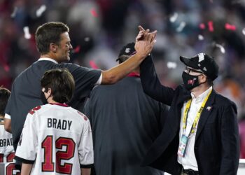 El eterno Tom Brady se lleva su 5to JMV de un Super Bowl