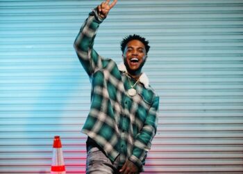 Fredo Versátil estrenó "Soltera", su nuevo hit