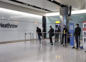 La política británica de cuarentena hotelera COVID-19 comenzará el 15 de febrero